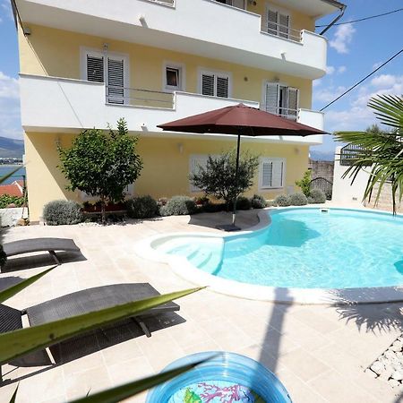 Apartments Sakal Trogir Exterior photo