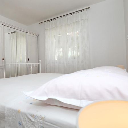 Apartments Sakal Trogir Exterior photo
