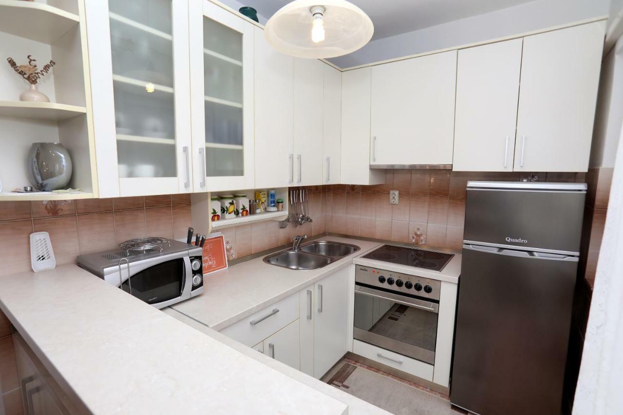 Apartments Sakal Trogir Exterior photo